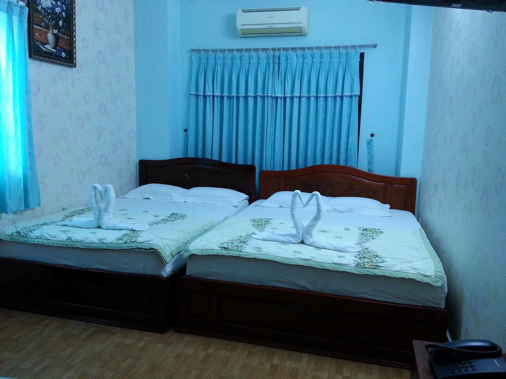 Hotel Sol Нячанг Экстерьер фото